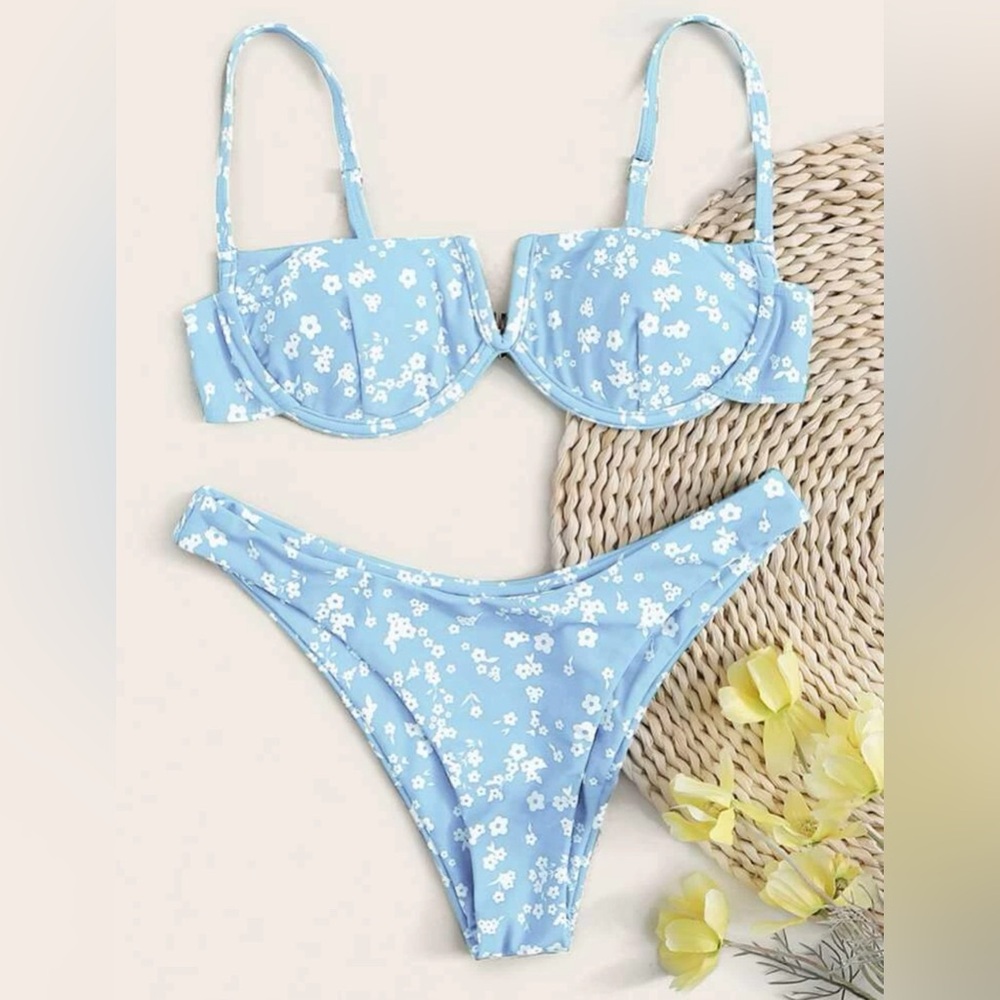 Light blue bikini with white flowers